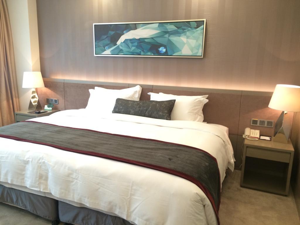 Shenzhen Baoan Plus Gems Cube Hotel المظهر الخارجي الصورة