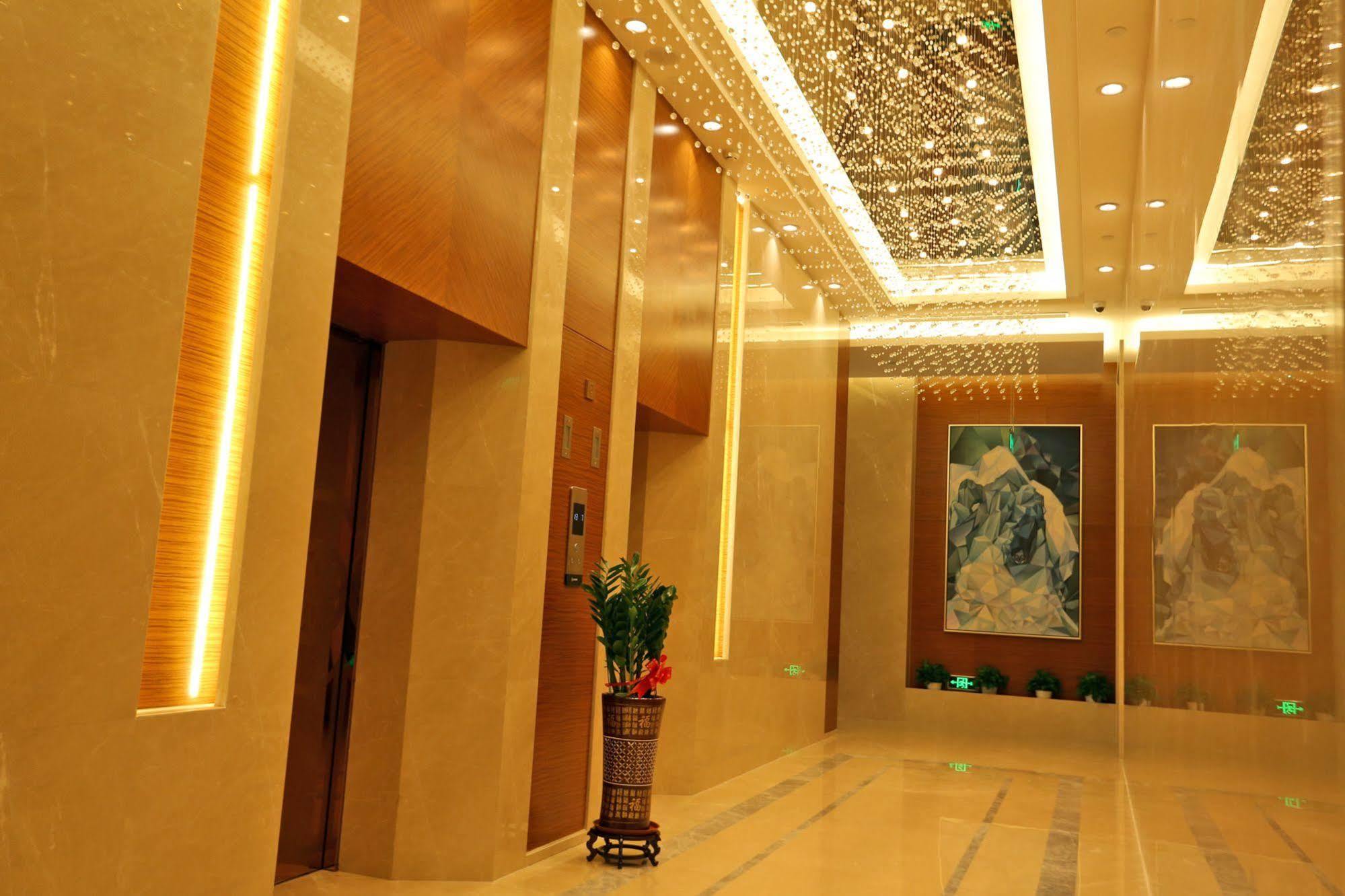 Shenzhen Baoan Plus Gems Cube Hotel المظهر الخارجي الصورة