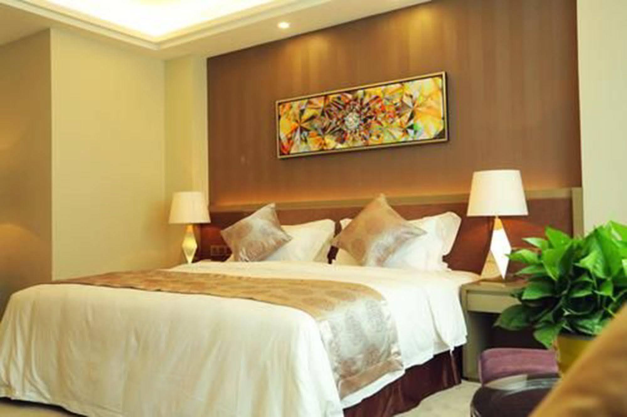Shenzhen Baoan Plus Gems Cube Hotel المظهر الخارجي الصورة