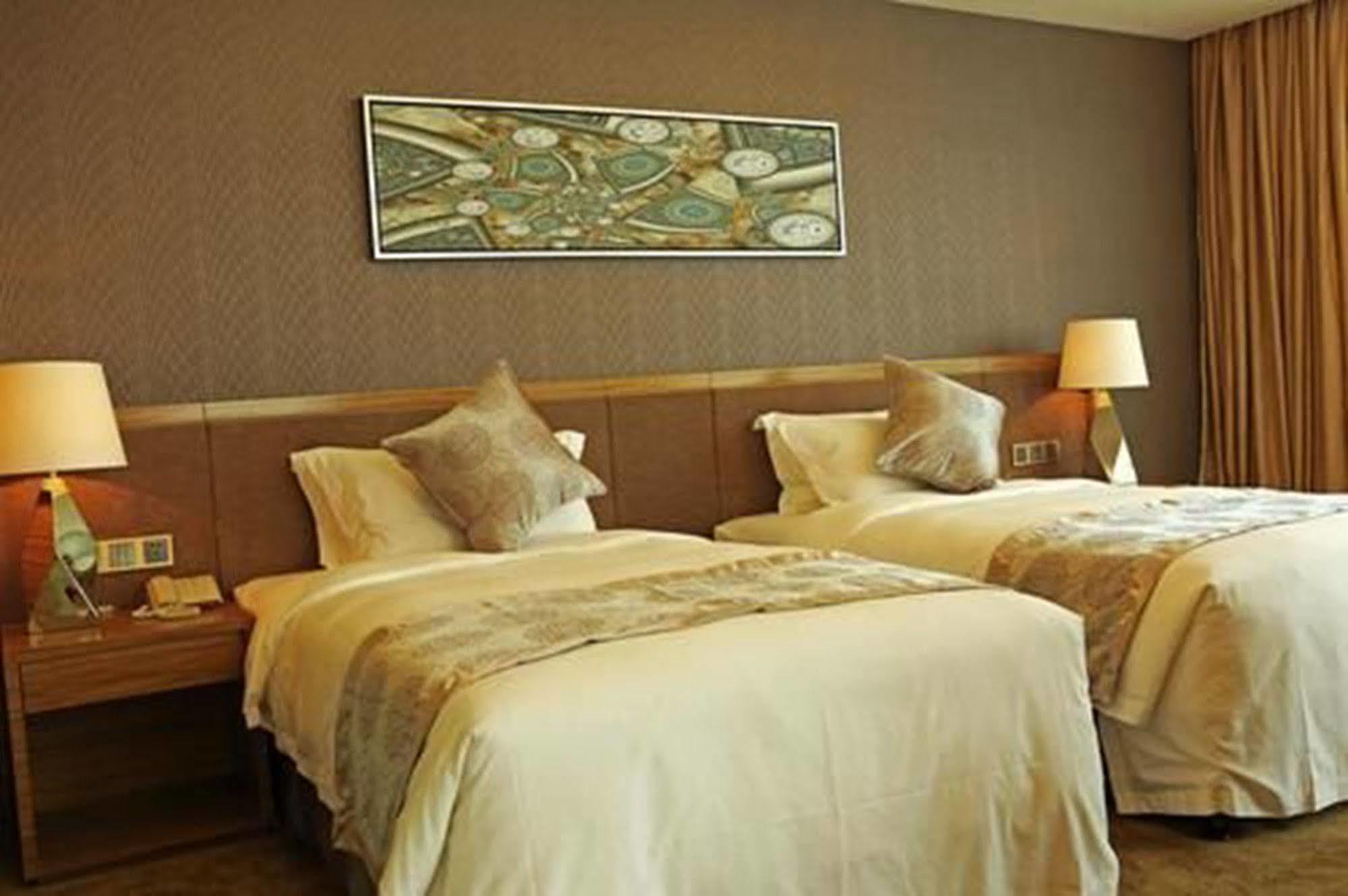 Shenzhen Baoan Plus Gems Cube Hotel المظهر الخارجي الصورة